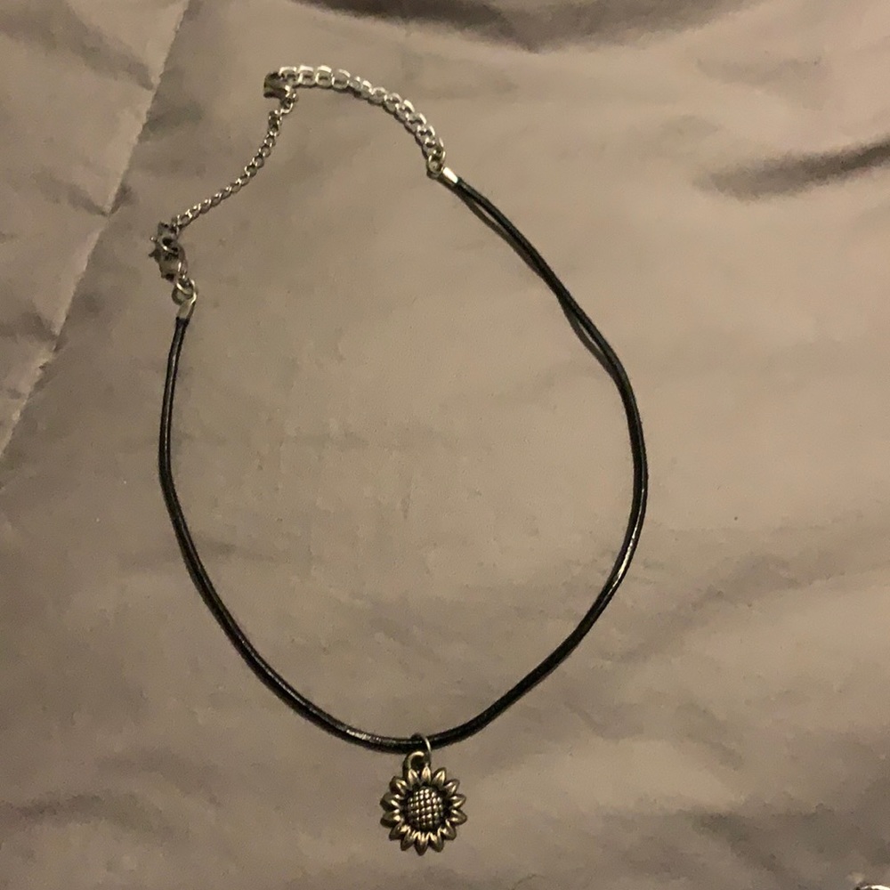 Sunflower choker